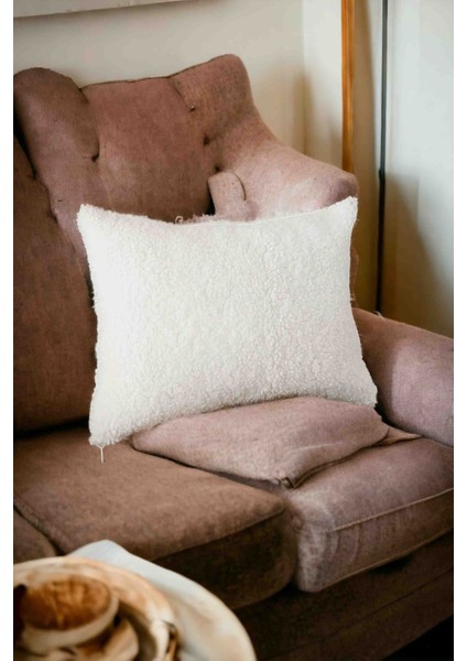 Teddy Beyaz Kırlent Kılıfı modelleri