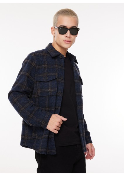 Slim Fit Gömlek Yaka Lacivert Erkek Gömlek FM23W26KT fiyatları