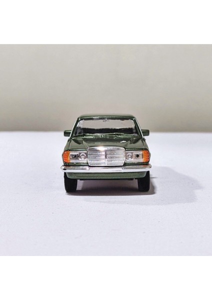 Benz E-Class 230E Klasik Koleksiyon Metal Araba 12CM Klasik Antika Yeşil fiyatları