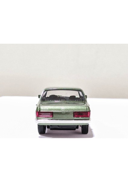 Benz E-Class 230E Klasik Koleksiyon Metal Araba 12CM Klasik Antika Yeşil indirimleri