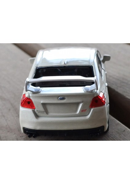 Lisanslı Subaru Wrz Stı Çek Bırak Model Metal Araba (1:34) 43693D Beyaz