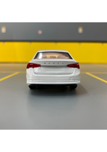 Skoda Octavia 1/36 Ölçek Diecast Metal Model Araba Oyunca Araba fırsatları