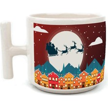 Mor Mürekkep Yılbaşı Gecesi Kızak ve Geyikleri Baskılı Beyaz Kulplu T Yılbaşı Kupası