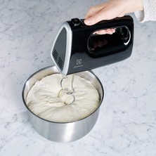 Electrolux EHM3310 Çırpıcı El, 450 W, Siyah Mikser