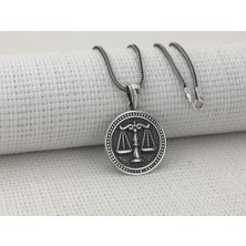 Takıhan Adalet Terazisi Simgeli 925 Ayar Gümüş Kolye