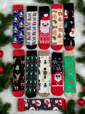 Yeni Geldi 2 Adet Yılbaşı Çorabı Yıkanmış Renkli Desenli Noel Baba ve Kış Temalı Çorap