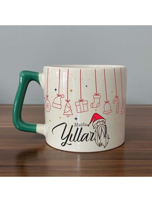 Mor Mürekkep Mutlu Yıllar Asılı Yılbaşı Süsleri Baskılı Yeşil Kulplu D Yılbaşı Kupası