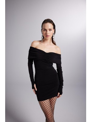 Holly Lolly Mini Dreamer Elbise Siyah Madonna Yaka Uzun Kol Bodycon Abiye Stil