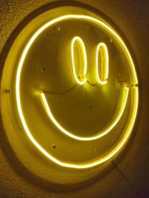 Sanec Gülenyüz Neon Emoji Smile Neon LED Dekoratif Duvar Aydınlatması Neon Duvar Yazısı