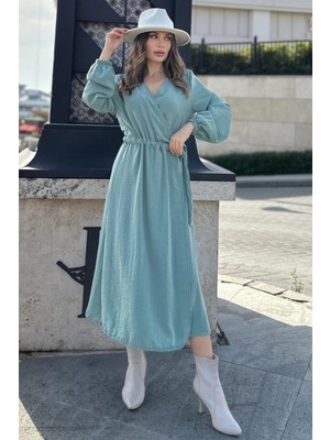 New Laviva Kadın Mint Kruvaze Yaka, Yırtmaçlı, Beli Kuşaklı, Kol Bilekleri Lastikli, Salaş, Uzun Elbise