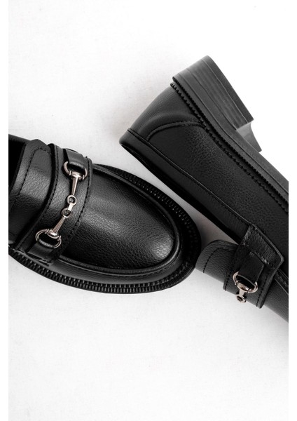 Potinonline 1363 Kadın Tokalı Loafer Günlük Ayakkabı fiyatları