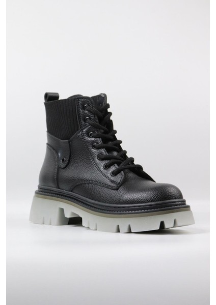 Potinonline 1359 Kadın Çoraplı Kalın Taban Kısa Bot modelleri