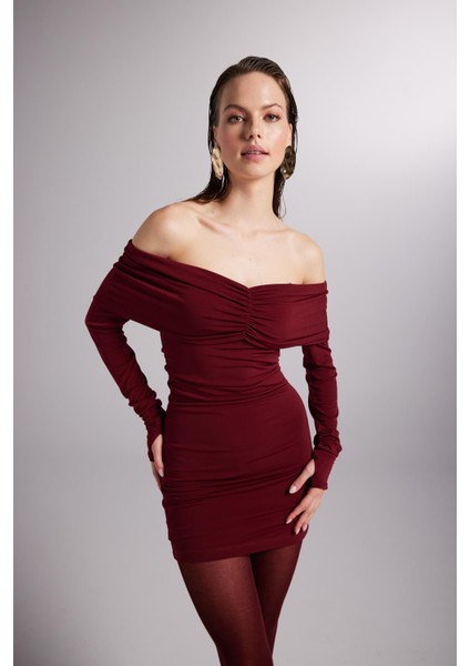 Madonna Yaka Bodycon Mini Elbise Abiye Gece İçin Bordo Renk