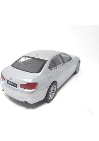 1:32 / 1:36 Bmw 535I Diecast Model Araba