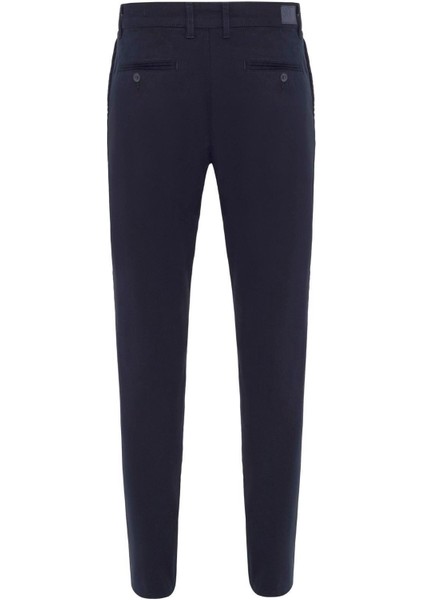 Regular Kalıp Düz Pantolon fırsatları