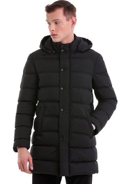Siyah Slim Fit Hakim Yaka Kapüşonlu Basic Kaban
