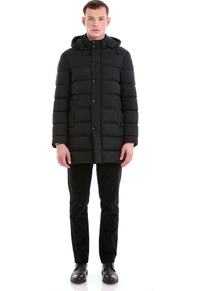 Siyah Slim Fit Hakim Yaka Kapüşonlu Basic Kaban