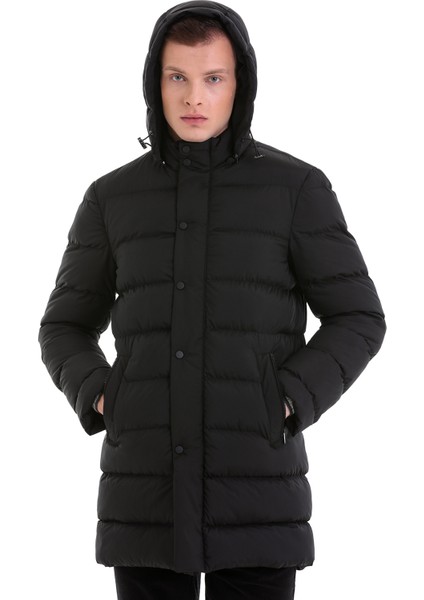Siyah Slim Fit Hakim Yaka Kapüşonlu Basic Kaban