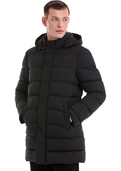Siyah Slim Fit Hakim Yaka Kapüşonlu Basic Kaban