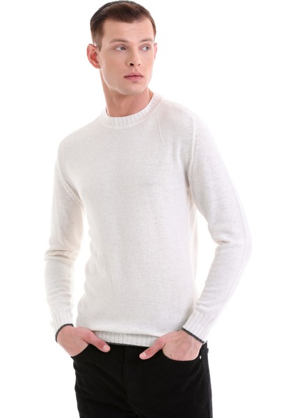 Ekru Regular Fit Düz Bisiklet Yaka Yünlü Casual Triko Kazak indirimleri