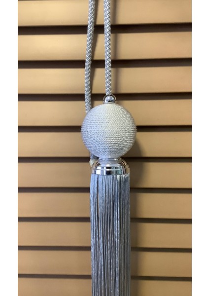 Ege’nin Atölyesinden Sarkıt , Fransız Dizayn , Orta Sarkıt , Şık Perde Aksesuarı 1 Adet