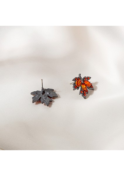 Kırmızı Zirkonya Akçaağaç Yaprağı Saplama Vintage Temperament Küpe (Yurt Dışından)