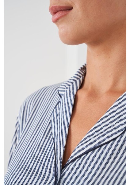 24549 Kadın Düğmeli Çizgili Pijama Takım modelleri