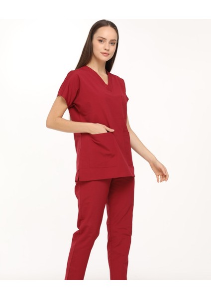 Bordo Likralı Doktor Hemşire Cerrahi Scrubs Kadın Forma Takımı modelleri