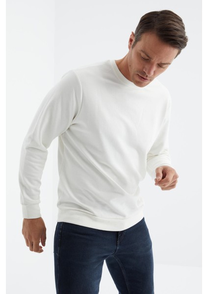 Ekru Basic O Yaka Rahat Form Erkek Sweatshirt - 88053
