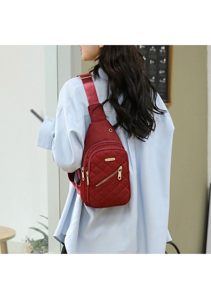 Kadınların Yeni Kore Tarzı Basit Çok Katmanlı Nakış Büyük Kapasiteli Göğüs Çantası (Yurt Dışından) modelleri