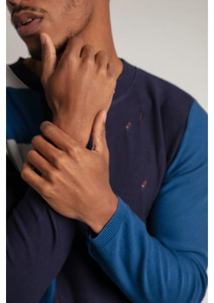 Bisiklet Yaka Spor Intersiye Örgü Delikli Triko Kazak fırsatları