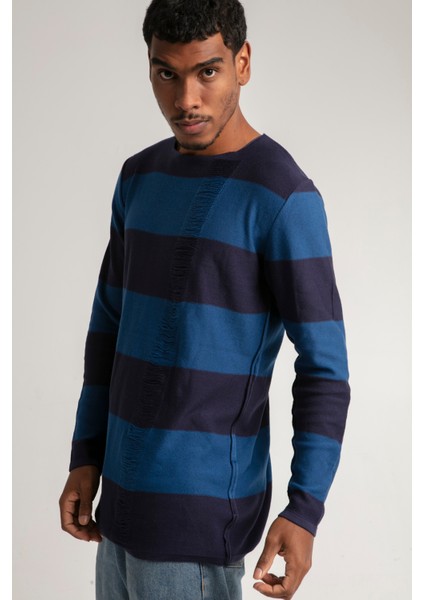 Sıfır Yaka Çizgili Önü Intersiye Püsküllü Spor Triko Kazak modelleri