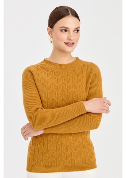 Kadın Sıfır Yaka Önü Yürütmeli Yün Kazak Hardal fiyatları