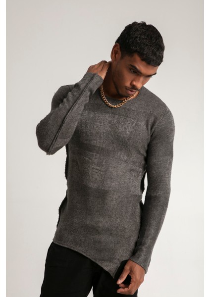 Slim Fit Özel Boyama ve Eskitme Efektli Pis Dikişli Yırtıklı Triko Kazak