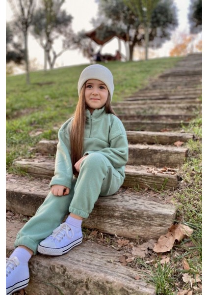 Triko Bere Hediyeli Kışlık Fermuarlı Polar Takım modelleri