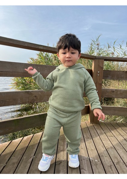 Şardonlu Kapüşonlu Takım fiyatları