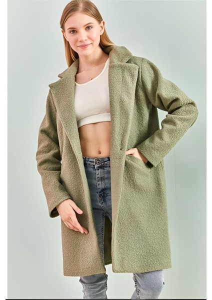 Kadın Cep Detaylı Buklet Kaban fiyatları