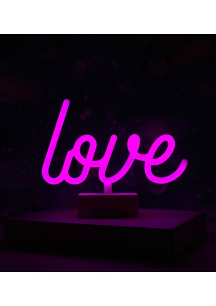 Love Neon Lamba Kanepede Oturan Işıklı Aşıklar ve Bulut Kolye Sevgiliye Hediye Seti