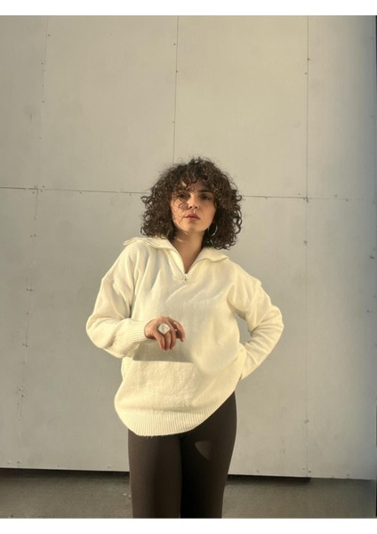 Fermuarlı Dik Yaka Triko Kazak fiyatları