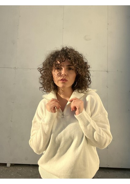 Fermuarlı Dik Yaka Triko Kazak indirimleri