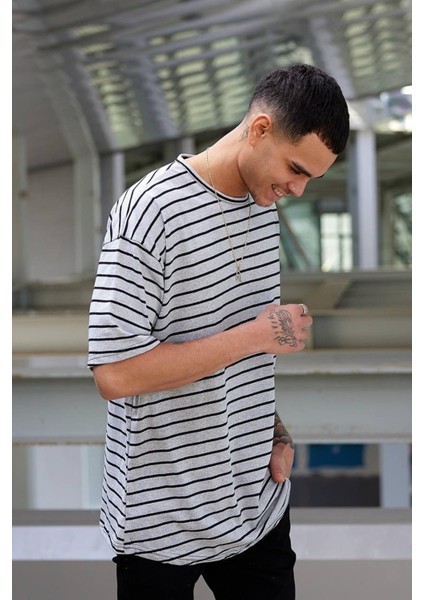 Erkek Oversize Çizgili Tshirt indirimleri