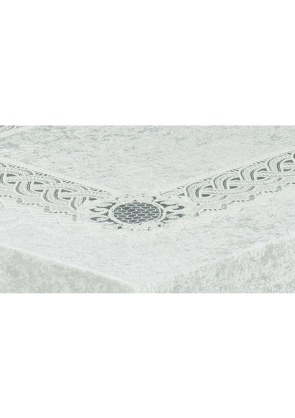 Dalga Işlemeli Ranırlı Güpürlü Kadife Masa Örtüsü