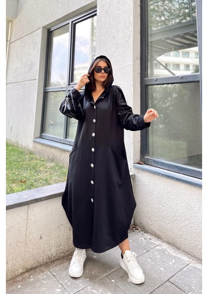 Kadın Siyah Kapüşonlu, Uzun Kol, Düğme Detaylı, Eteği Oval, Çift Cepli, Uzun Oversize Salaş Elbise modelleri