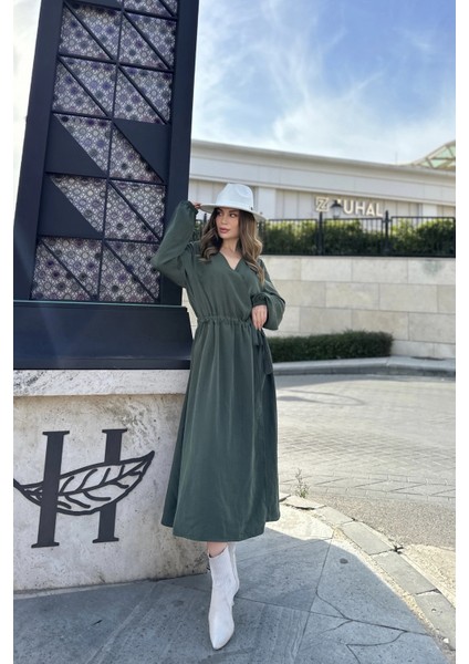 Kadın Haki Kruvaze Yaka, Yırtmaçlı, Beli Kuşaklı, Kol Bilekleri Lastikli, Salaş, Uzun Elbise