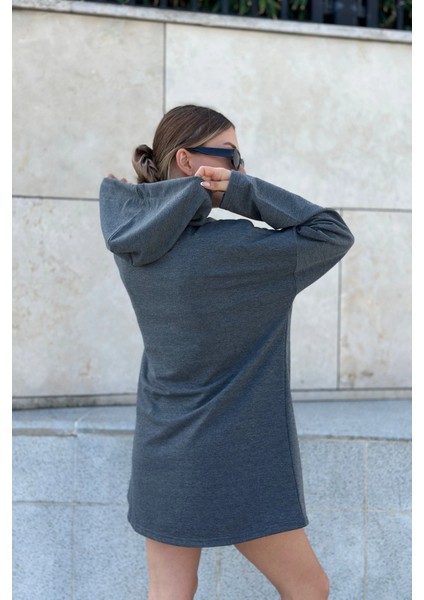 Kadın Antrasit Uzun Kol Yakası Bağcıklı Kapüşonlu Kanguru Cep Salaş Uzun Tunik Sweatshirt fiyatları