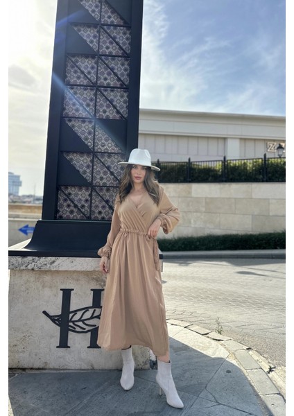 Kadın Camel Kruvaze Yaka, Yırtmaçlı, Beli Kuşaklı, Kol Bilekleri Lastikli, Salaş, Uzun Elbise fırsatları