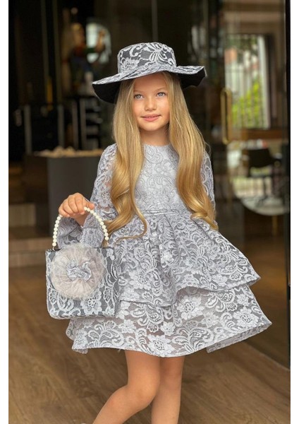 Şapka ve Çanta Detay Uzun Kol Güpür Abiye Elbise Gri fırsatları