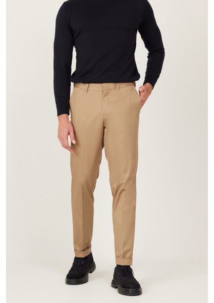 ALTINYILDIZ CLASSICS Erkek Camel Slim Fit Dar Kesim Gabardin Kumaş Desenli Pamuklu Esnek Beli Lastikli Pantolon