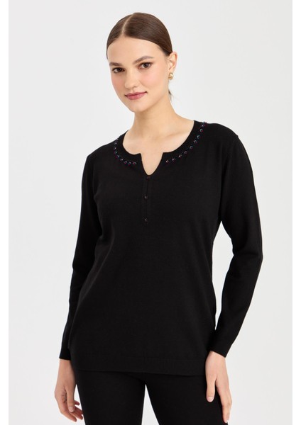 Kadın Açma Yaka Renkli Tohum Işlemeli Bluz Siyah indirimleri