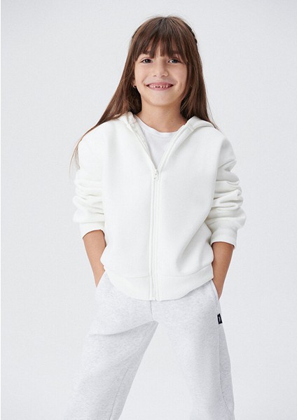 Kapüşonlu Femuarlı Beyaz Basic Sweatshirt7S10002-70057